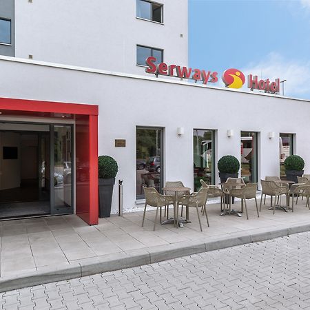 Serways Hotel Weiskirchen Nord Родгау Экстерьер фото