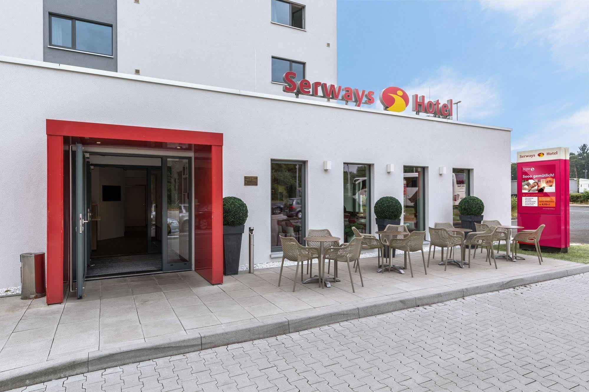 Serways Hotel Weiskirchen Nord Родгау Экстерьер фото