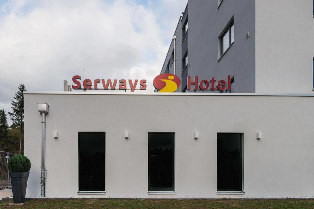 Serways Hotel Weiskirchen Nord Родгау Экстерьер фото